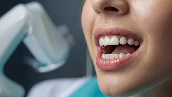 10 Astuces Efficaces Pour Prévenir la Gingivite et Assurer la Santé de vos Gencives