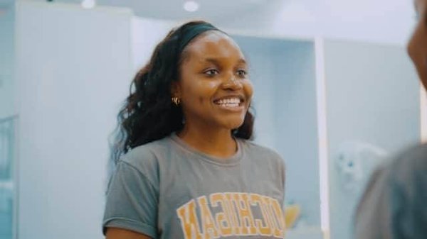 Comment l'Orthodontie Peut-Elle Corriger Efficacement une Surbite ?
